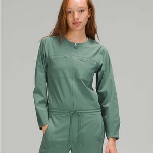 Lululemon Ventlight Zippered Jumpsuit in Green - Size 10